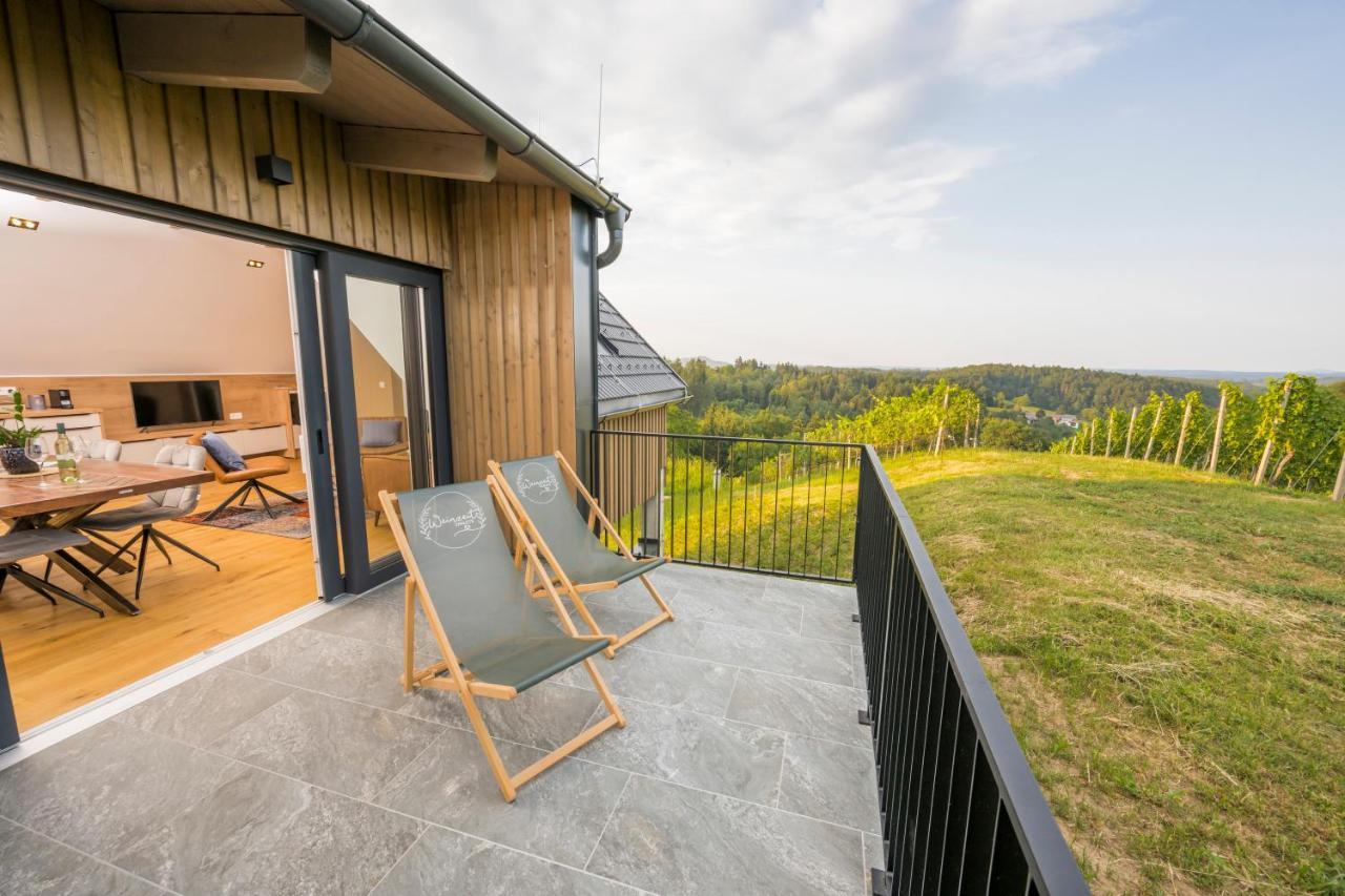Weinzeit Chalets Gamlitz Exterior photo